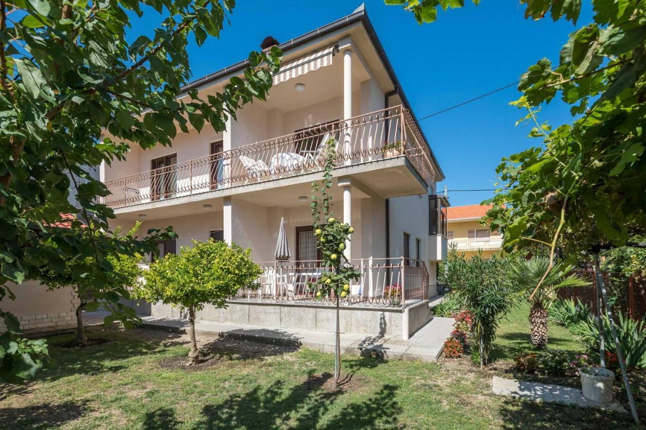 Apartment Novi Kaštela エクステリア 写真